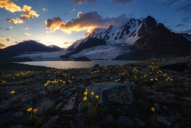 秋色新疆 佳能EOS R5记录不一样的边疆美景