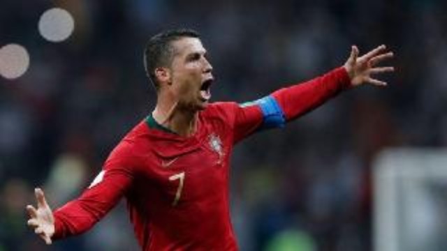 任意球之王!C罗生涯经典任意球集锦