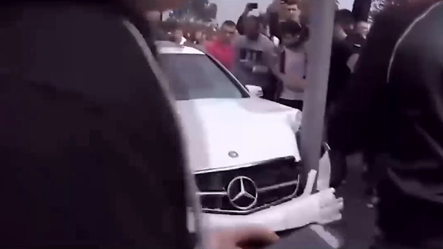 百万跑车飙车车祸瞬间 简直不忍直视