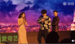 打脸！剧组情侣，假戏真做？已同居，女方咬死不认，男方独自尴尬