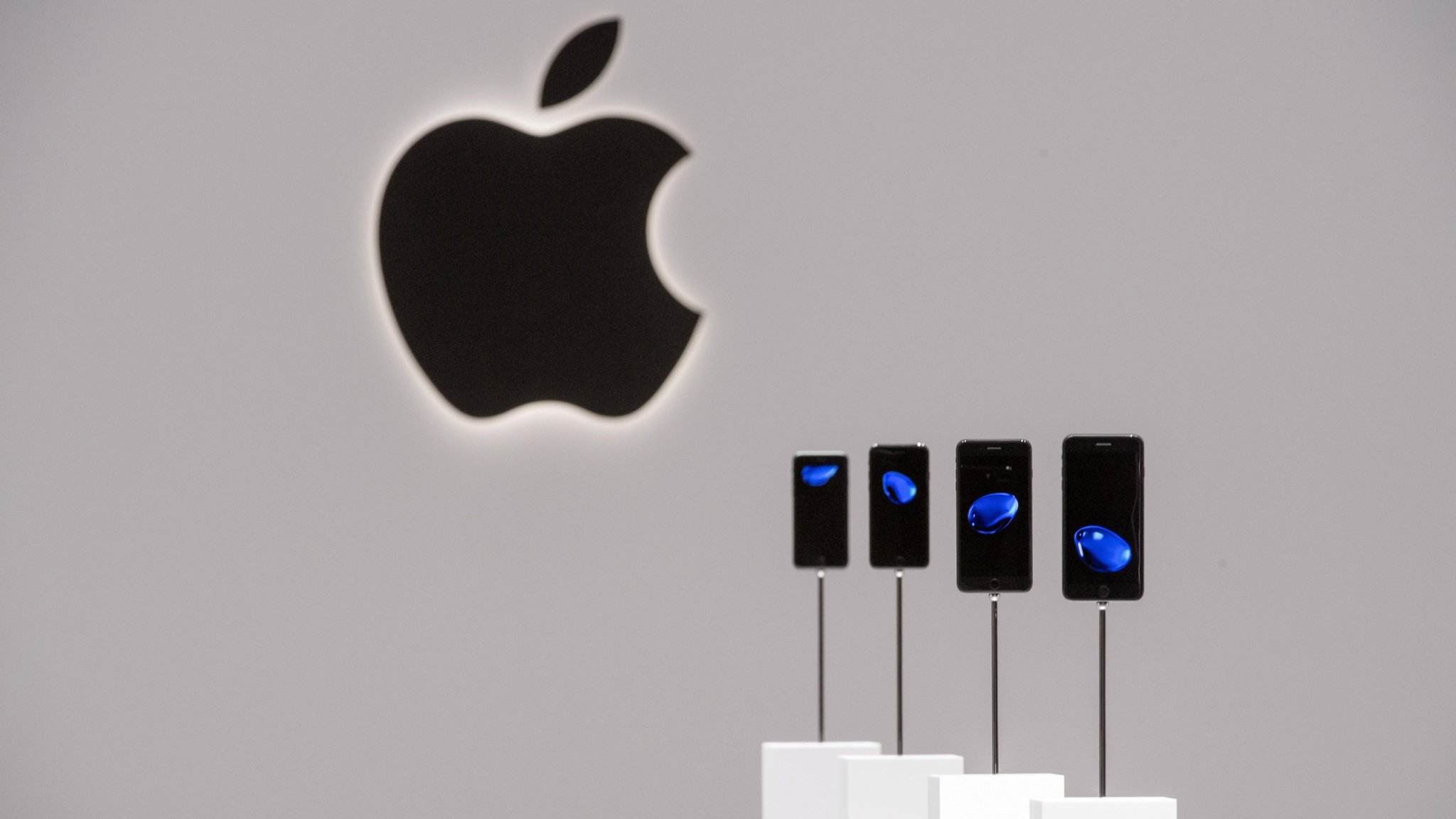 苹果10亿美金迎娶英特尔5G基带业务 喜提17000项专利