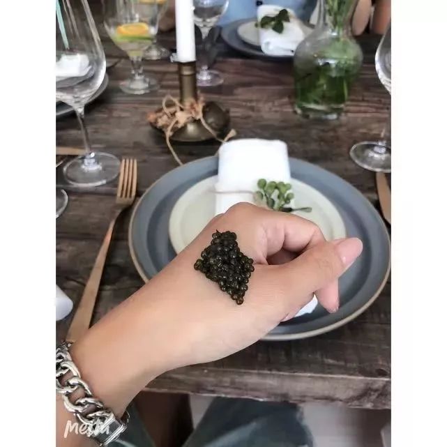 “仙女”四十，全是泡沫