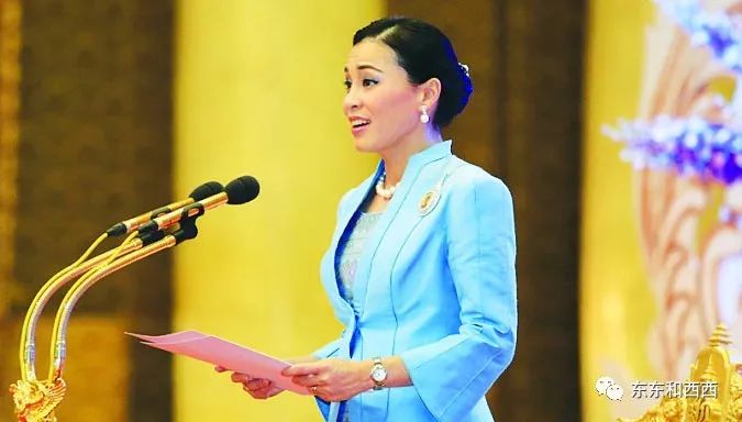 刚封完王后就封贵妃，两位都不是省油的灯，现实版宫斗剧太劲爆了…