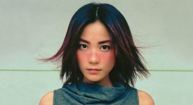女明星“热搜体质”的鼻祖，谁能想到她都50岁了？