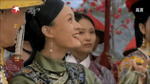 小燕子更开心，还是紫薇更开心，还是雪姨最开心？