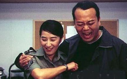 小燕子更开心，还是紫薇更开心，还是雪姨最开心？