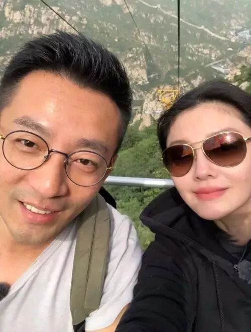 百度都知道汪小菲的前任，大S却说：我到现在都不知道？？？