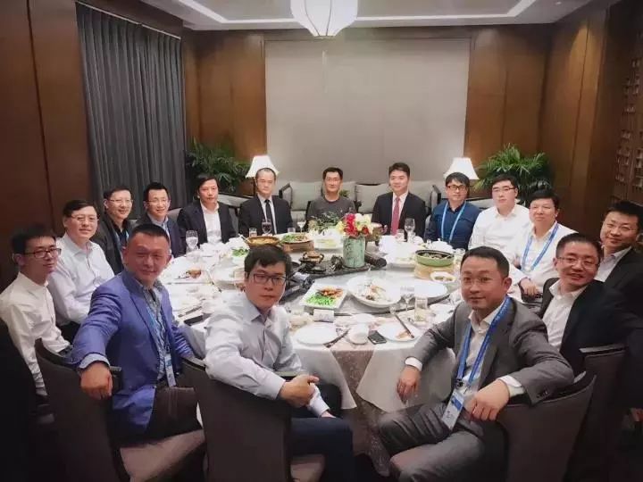 知乎的钱途，周源的野心