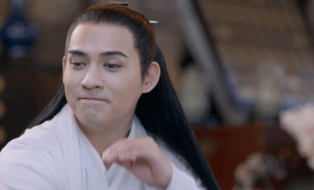 那个一手毁掉娱乐圈的男人，一看见他就头皮疼…