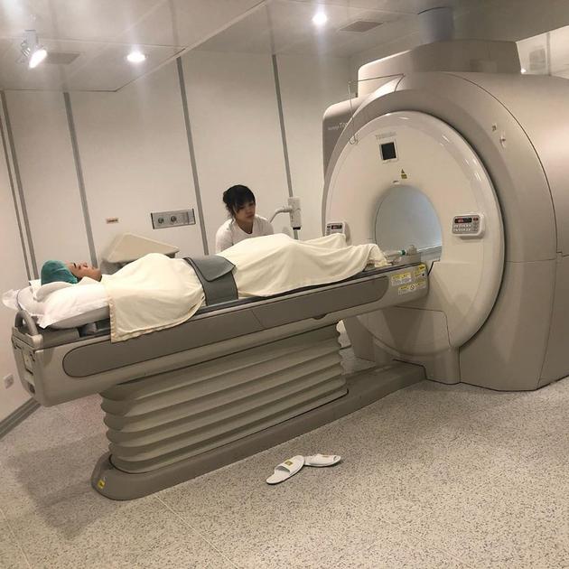 罗志祥腿伤严重被送医院 疼痛难忍靠打针缓解