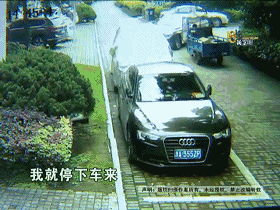 王宝强身家过亿，亲哥卖饼维生：有钱就要帮穷亲戚吗？