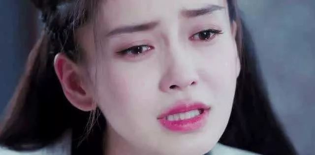 baby，郑爽，欧阳娜娜…她们演戏烂，原来全是因为她？