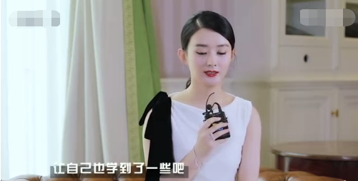 赵丽颖复工！自曝休息期间追剧追综艺 对事业顺其自然