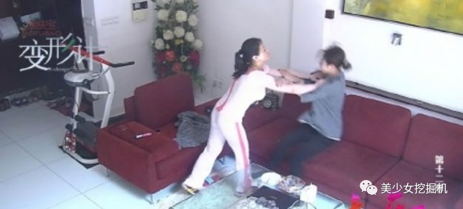 隔一段时间就“变脸”，自拍他拍两个人，网红出道拍电影被全网嘲