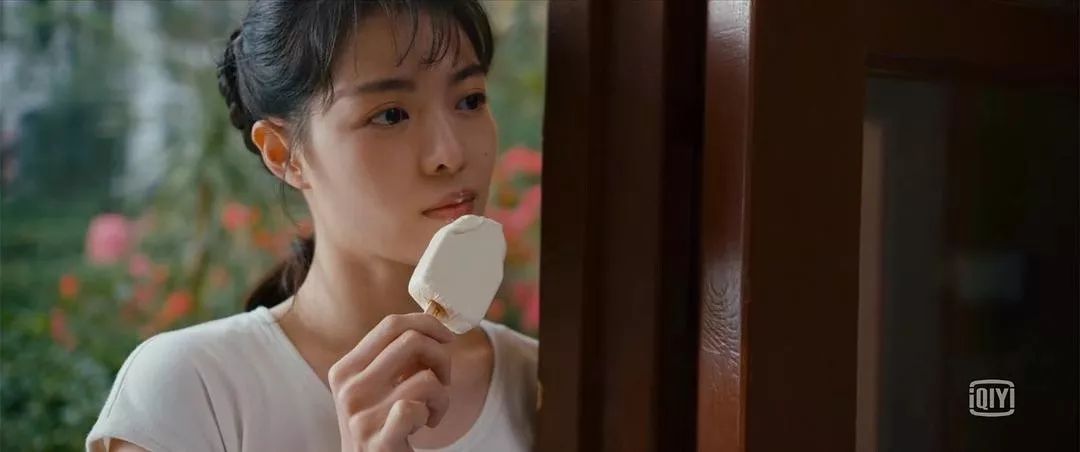 倪妮钟楚曦们还拍什么戏？就在红毯上当个花瓶吧
