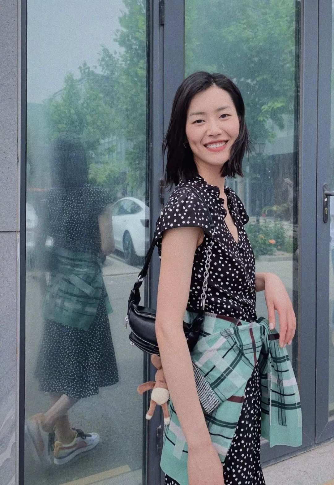 倪妮钟楚曦们还拍什么戏？就在红毯上当个花瓶吧