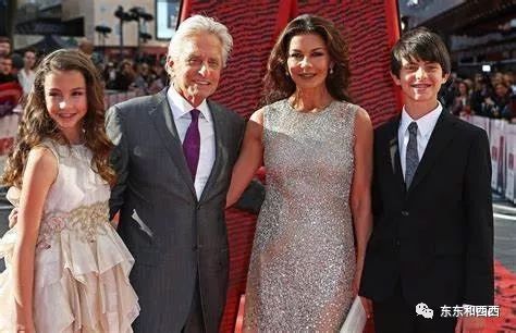 顶级女神的女儿们都长这么大了，她们有没有继承到惊天美貌？