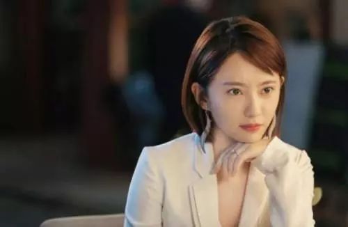 [美少女挖掘机]网球腿、猫咪嗓、爱情公寓里颜值最高的她竟然换了六次脸？