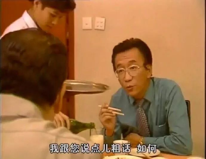 同样是人间油物，为何黄晓明被锤爆，他却被吹上了天？