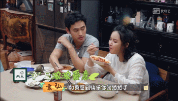 做饭带孩子主动解决婆媳矛盾，这样的24孝好老公她还说只是“标配”？