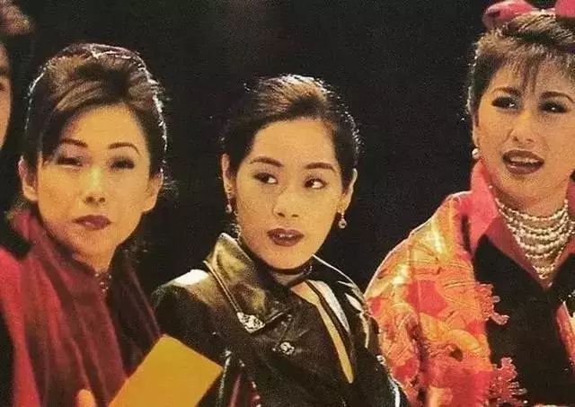 跳河自杀，母子恋，为不丹活佛生子…她后悔过吗？