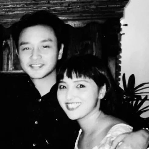 【GirlDaily】窦靖童叫她干妈，王菲为她掏2000万，55岁生日惊动了半个娱乐圈！