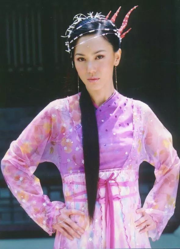 童年爆剧女神：破产，嫁豪门，最后都悄无声息隐退了…