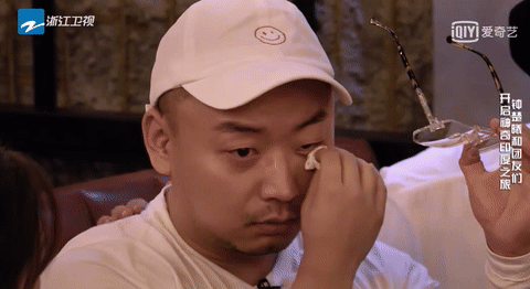 欺凌助理人品差，黑历史被全网扒，怪不得她一直糊…