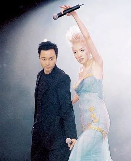 【GirlDaily】窦靖童叫她干妈，王菲为她掏2000万，55岁生日惊动了半个娱乐圈！