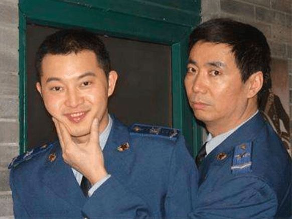 顶流“白月光”自毁神颜，如今演“渣男”翻红：叫我偶像派，你骂谁呢？