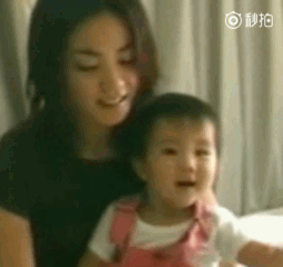 【GirlDaily】杨幂被骂不带娃，刘恺威是好爸爸：是否为生活丢盔弃甲，才配当妈？
