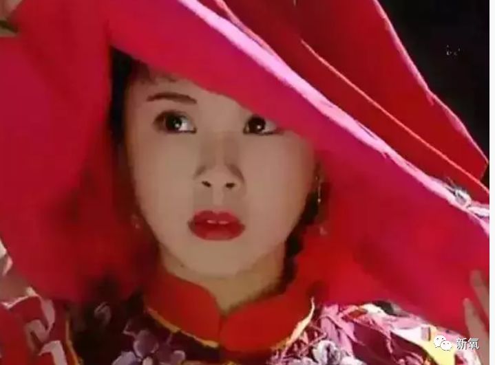家喻户晓的童年女神复出！40岁为演第一美人被指整容过度脸崩了…