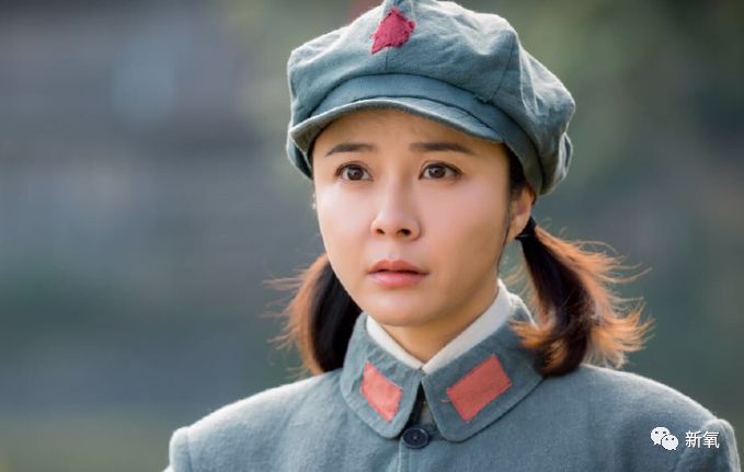 家喻户晓的童年女神复出！40岁为演第一美人被指整容过度脸崩了…