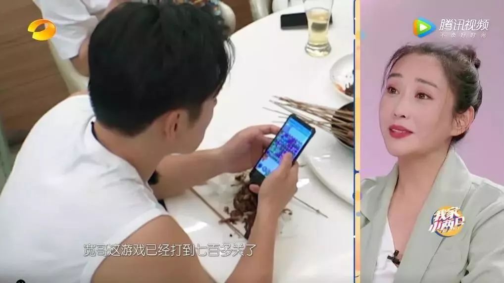 杨幂被骂不带娃，刘恺威是好爸爸：是否为生活丢盔弃甲，才配当妈？