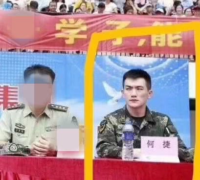 张馨予首谈军婚：自曝崇拜丈夫，曾因害怕对方而不敢对视