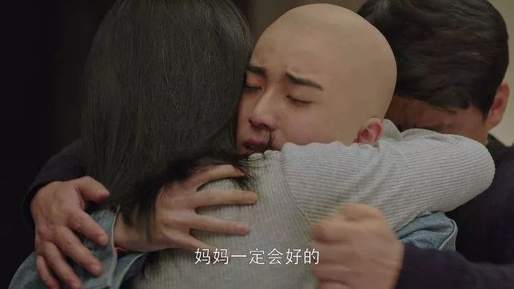 【美美娱乐】终于红了！演24年配角，拿影后，还和天后初恋结婚了