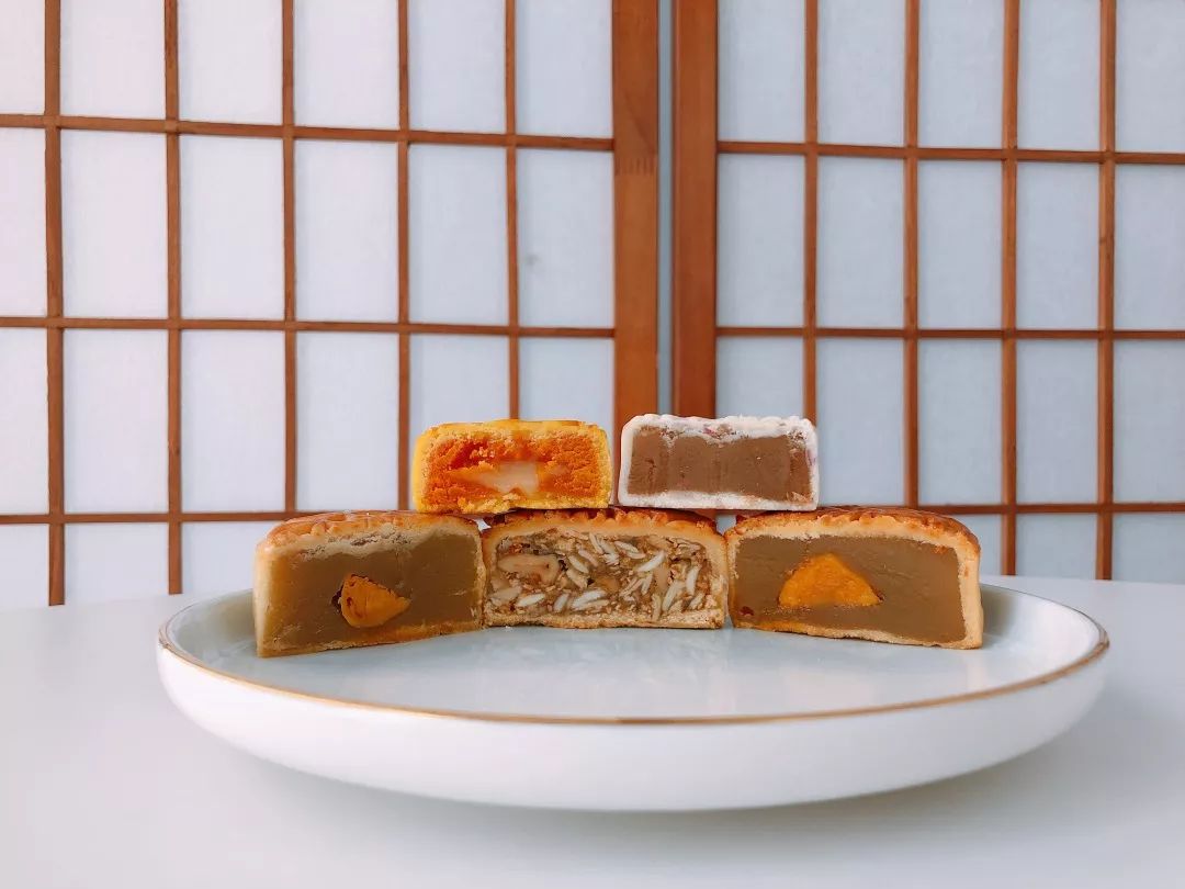 耗时7天，吃掉134个月饼，2019互联网月饼哪家强？