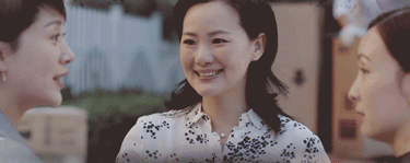 【美美娱乐】终于红了！演24年配角，拿影后，还和天后初恋结婚了