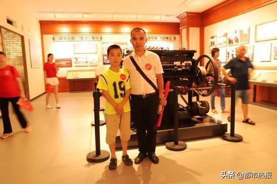 [观察者网]滴滴上线党员司机服务：“红旗方向盘”认证，红色头像＋党徽标志