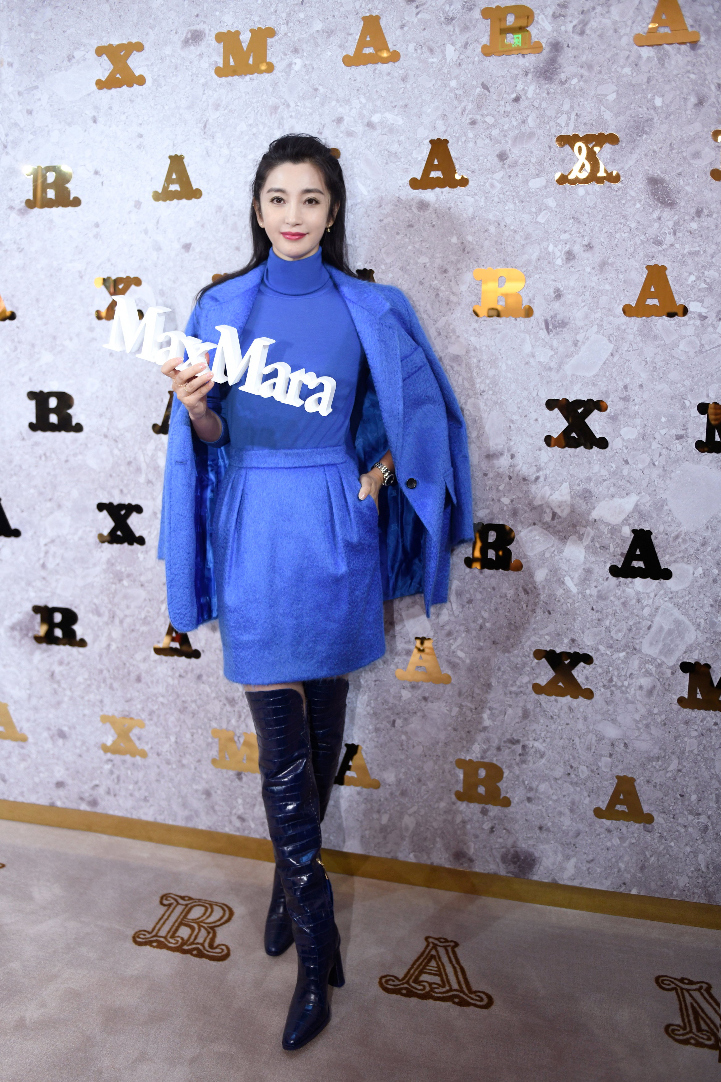 李冰冰雷佳音助力maxmara北京国贸店启幕盛典