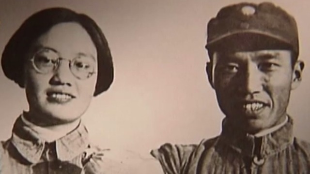 左权将军为掩护群众壮烈牺牲,妻子刘志兰听后悲痛万分