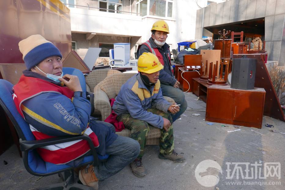 北京小汤山医院开始重建 数百工人入驻施工