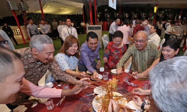 新加坡要成另一武汉？多国提醒别去、世卫介入调查