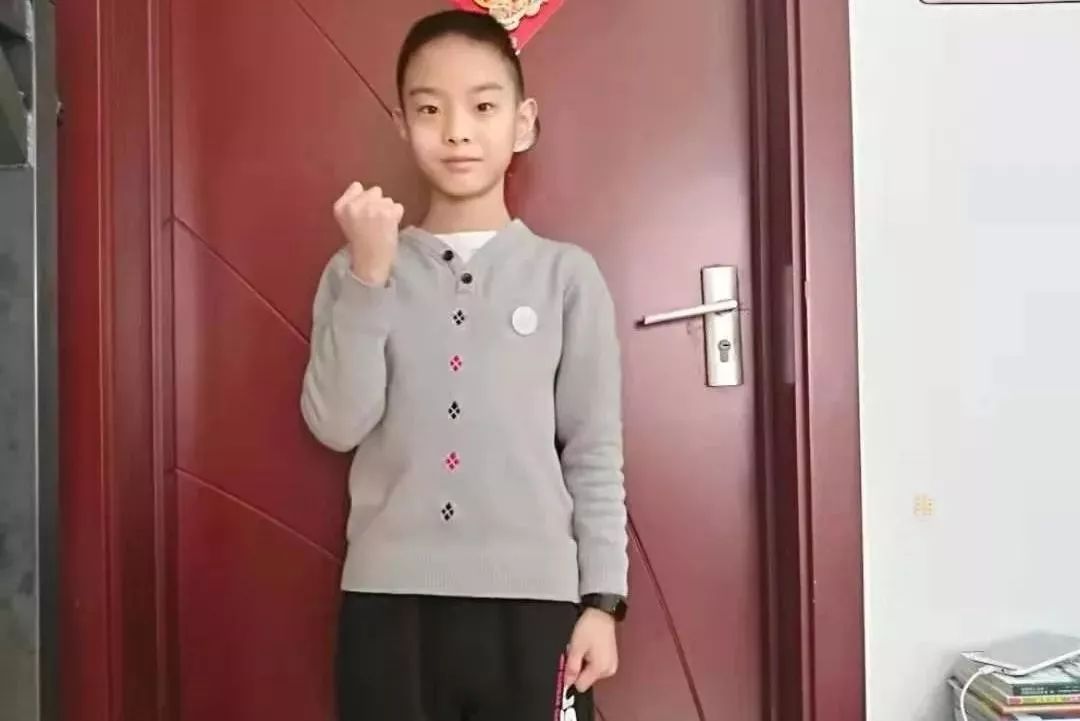 见字如面：看北京少先队员写给抗疫一线爸妈的家书，字字催人泪下！（最新发布）