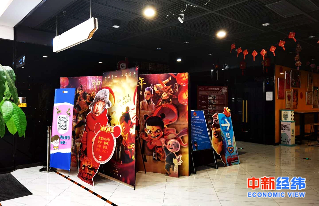 电影院老板寂寞“五一档”