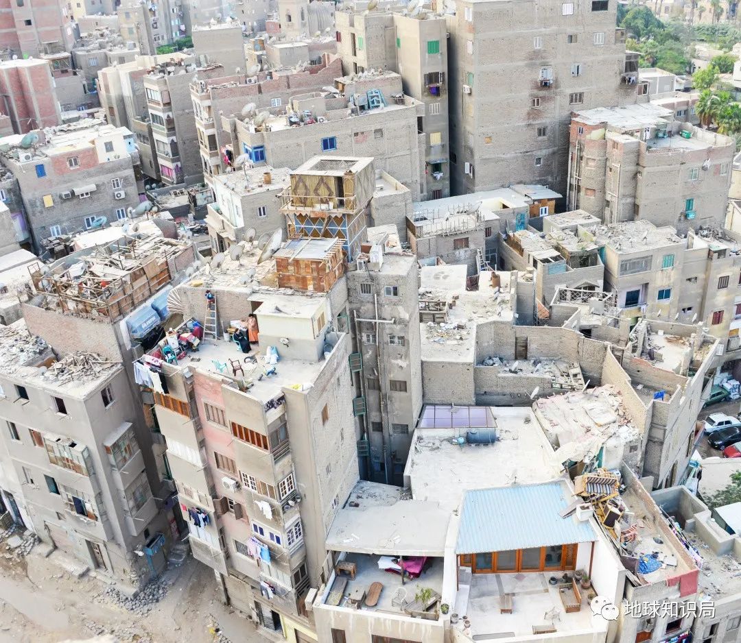埃及首都，遍布“烂尾楼” | 地球知识局