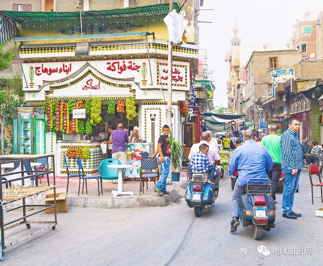 埃及首都，遍布“烂尾楼” | 地球知识局