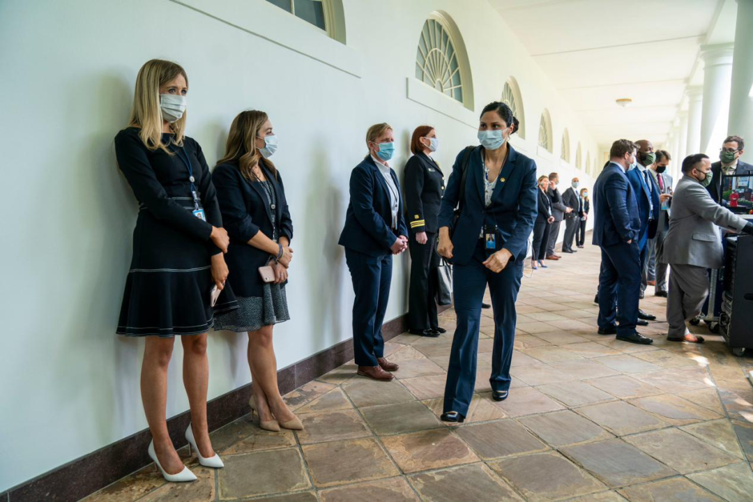 白宫40多名工作人员已确诊，70多人自我隔离