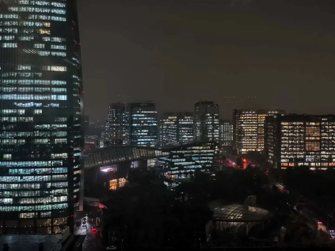 今晚，请你看北京夜景（下午的）