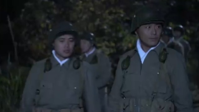 杨彪猜出这支国军队伍是鬼子假扮 对方竟想对长官部动手